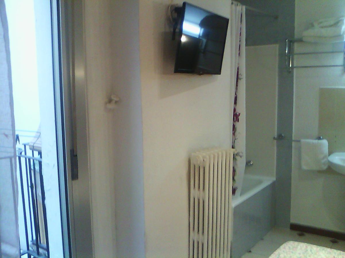 Hostel Central Zaragoza Luaran gambar