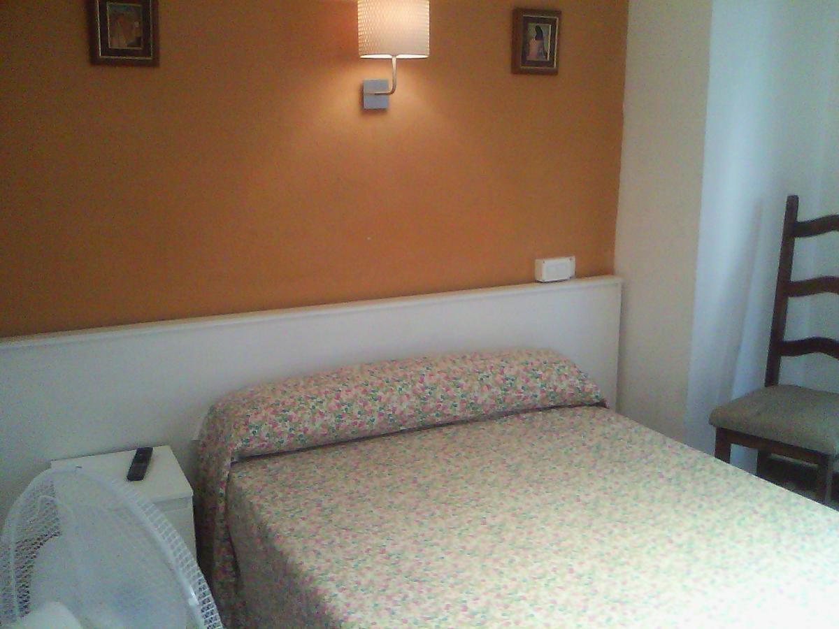 Hostel Central Zaragoza Luaran gambar