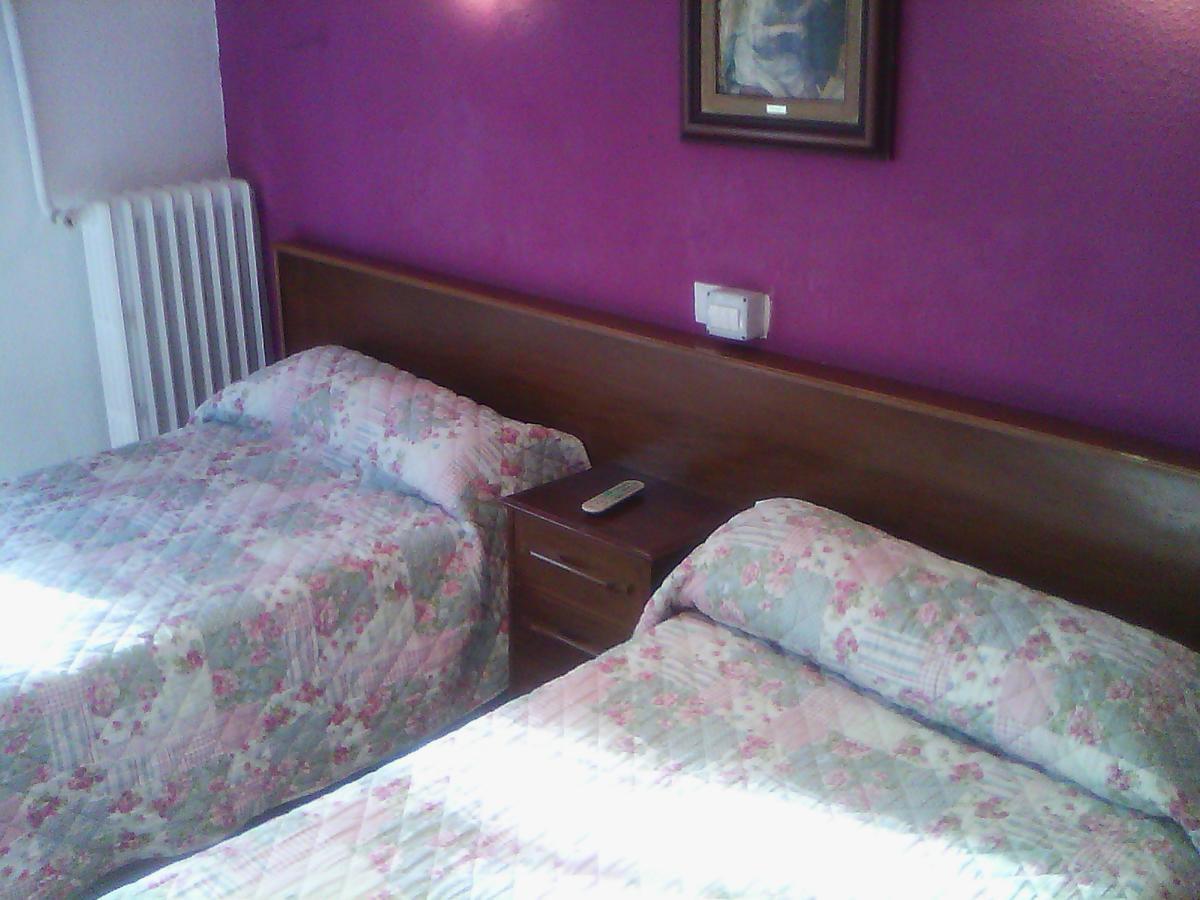 Hostel Central Zaragoza Luaran gambar