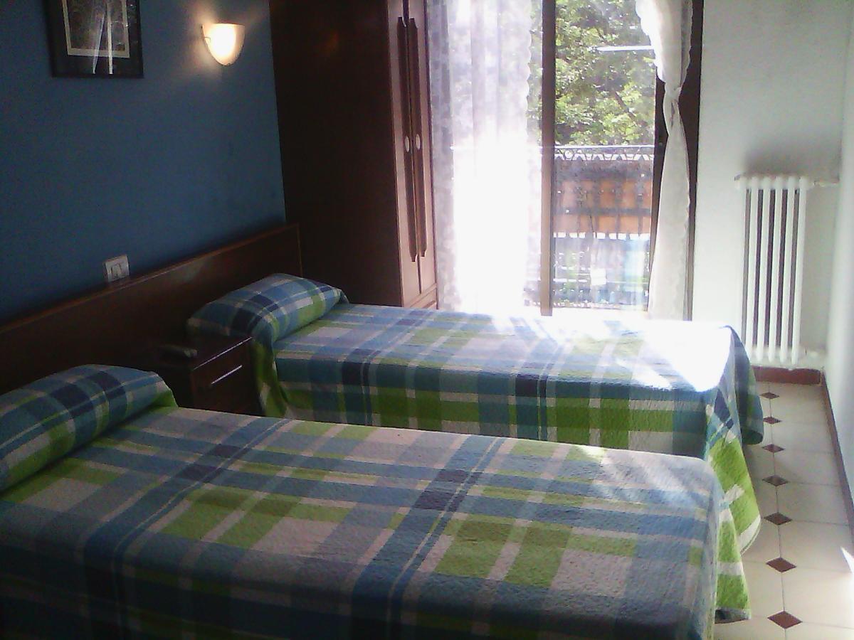 Hostel Central Zaragoza Luaran gambar