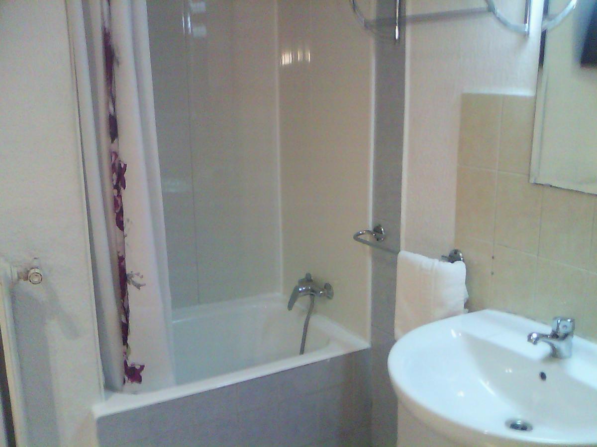 Hostel Central Zaragoza Luaran gambar