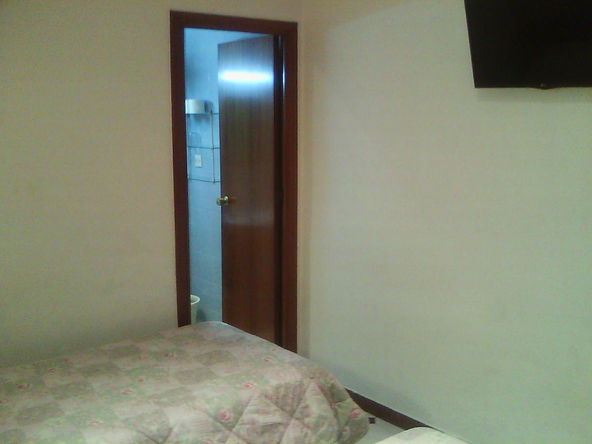 Hostel Central Zaragoza Luaran gambar