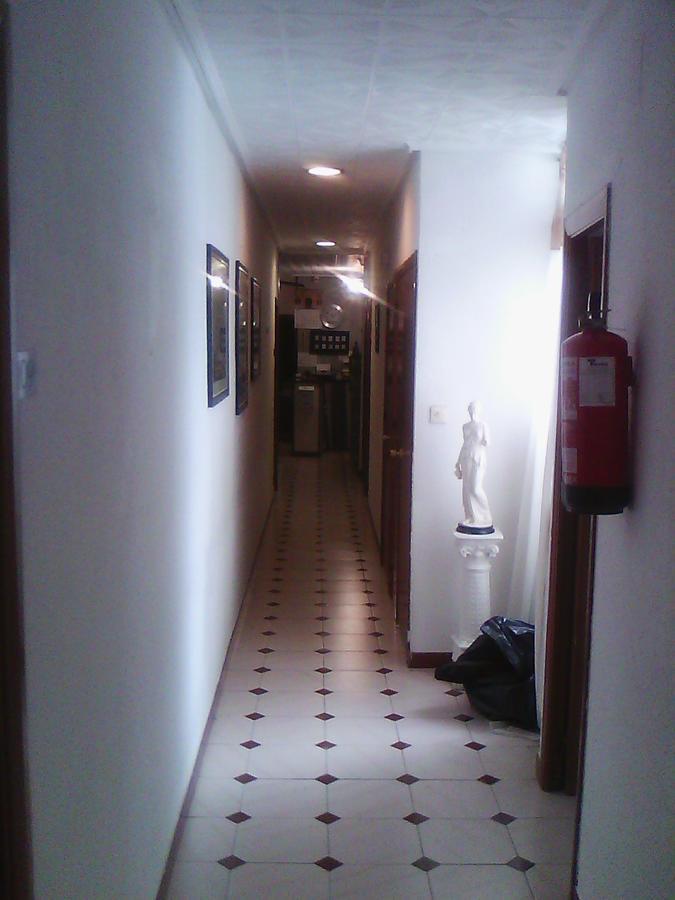 Hostel Central Zaragoza Luaran gambar